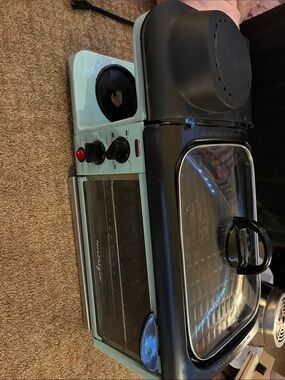 Nostalgia Mint Green and Black Retro Multi-Cooker